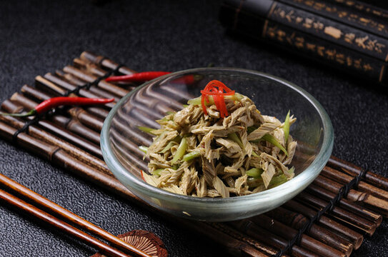 青豆腐竹