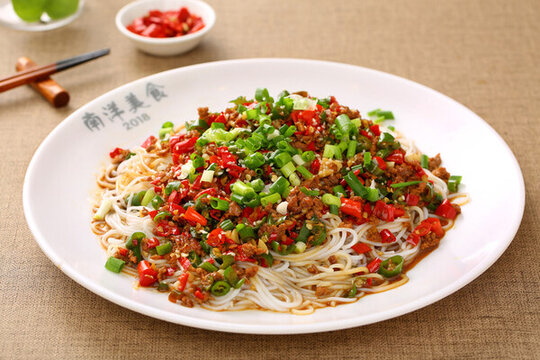 牛肉拌粉