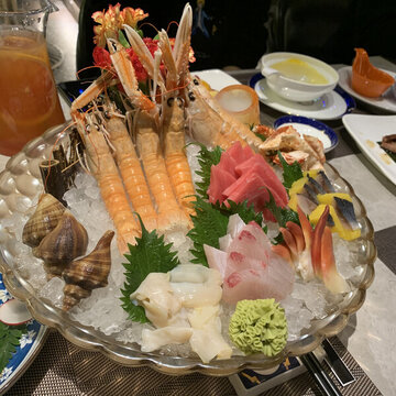 日料生鮮拼盤