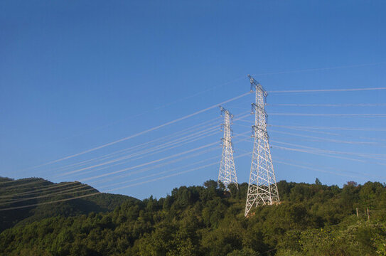 高山鐵塔電力輸送