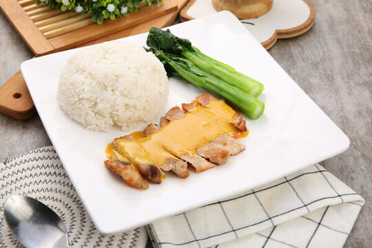 咖喱豬扒飯