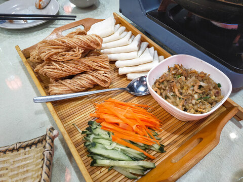 淮揚(yáng)菜馓子卷小餅