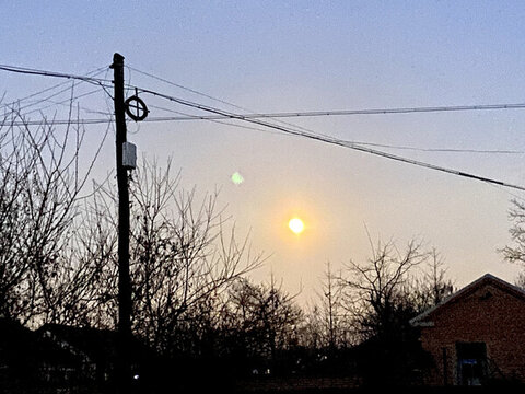 月全食傍晚夕陽景象