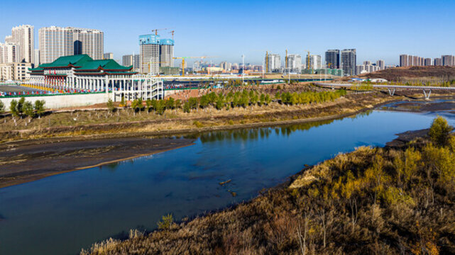 長春新南高速路口建筑景觀