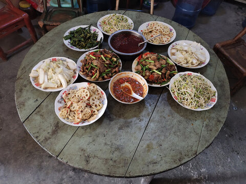 聚餐