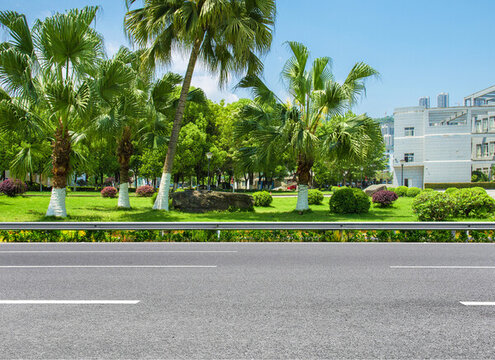 城市公園與瀝青道路