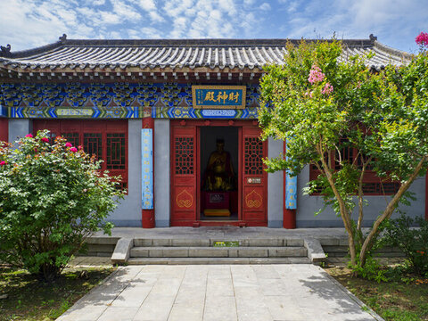 滄州東光鐵佛寺