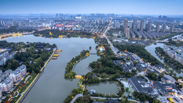 航拍江蘇泰州鳳城河夜景