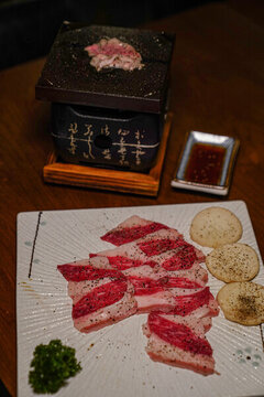 巖石燒肉烤肉肥牛肉