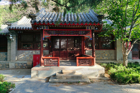 北京八大處公園證果寺