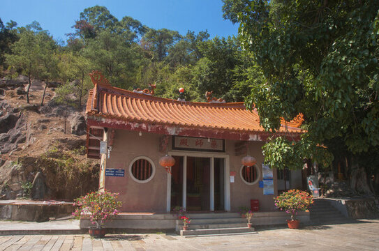 漳州七首巖寺藥師殿