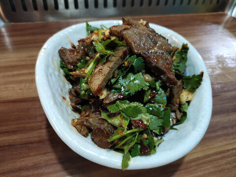 鹵牛肉