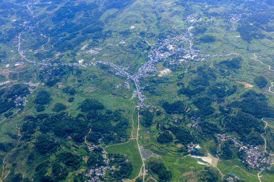 航拍貴州農(nóng)村山區(qū)