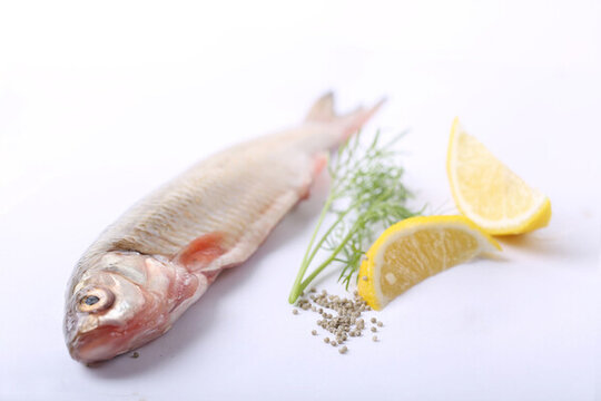 三去華子魚