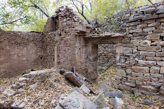 濟南普門寺石頭房子遺址