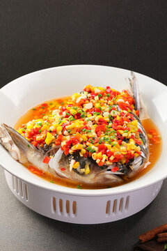 剁椒魚頭