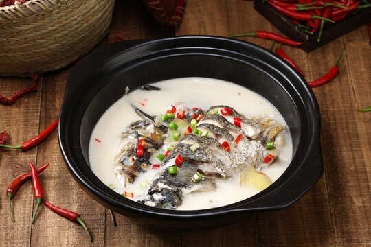 水煮活魚(yú)