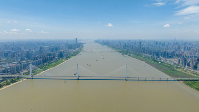 武漢長(zhǎng)江大景