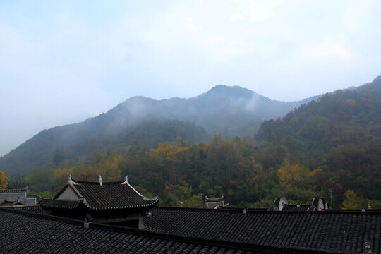 湖北新五師抗日舊址秋景