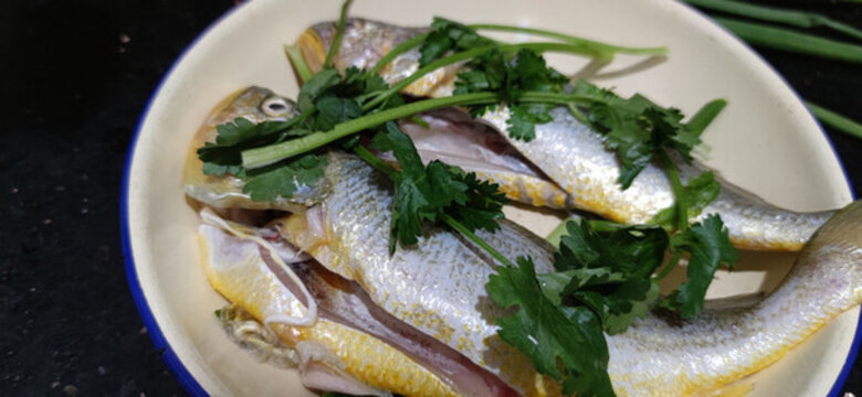 家常蒸魚