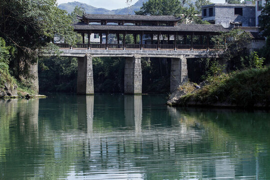 酉陽廊橋