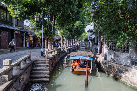 古鎮(zhèn)游船