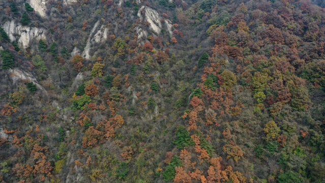 航拍秦嶺山脈藍關(guān)古道