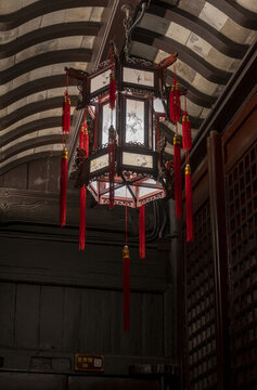 中式古典建筑吊燈