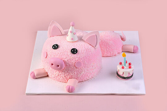 粉色小猪生日蛋糕