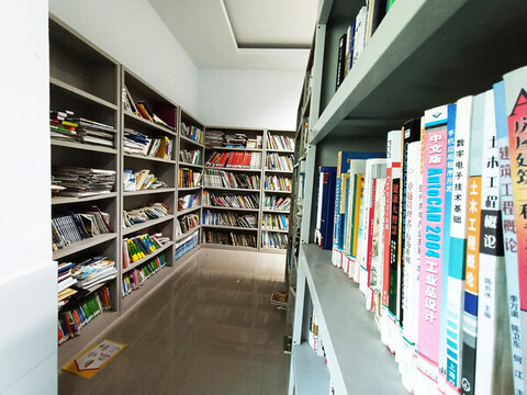 圖書館走廊