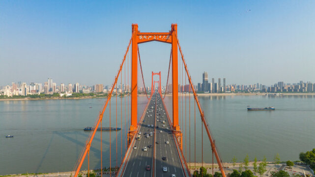 武漢鸚鵡洲長(zhǎng)江大橋