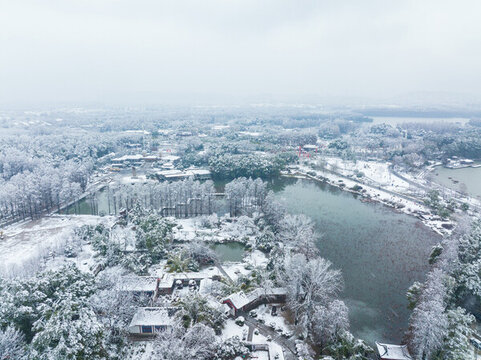 武漢東湖磨山風(fēng)景區(qū)冬季雪景