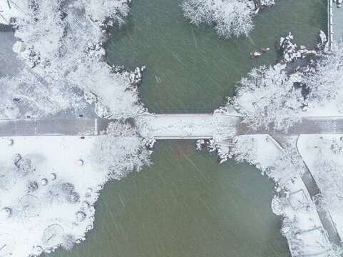 武漢東湖磨山風景區(qū)冬季雪景