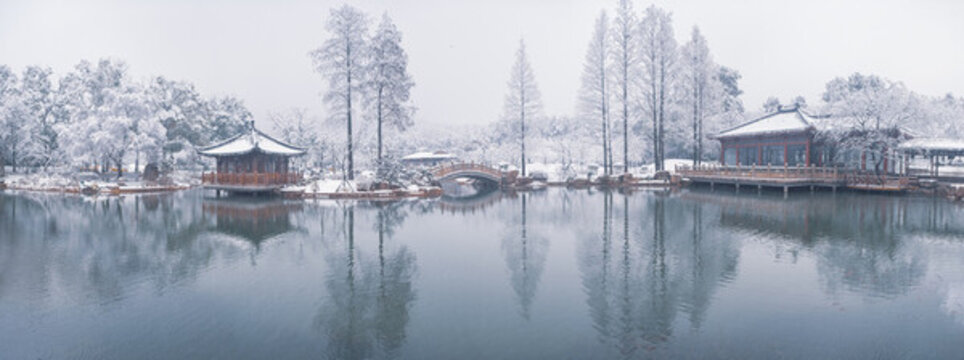 武漢東湖磨山風景區(qū)冬季雪景
