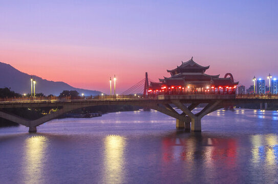 漳州南山橋秋暮風(fēng)景