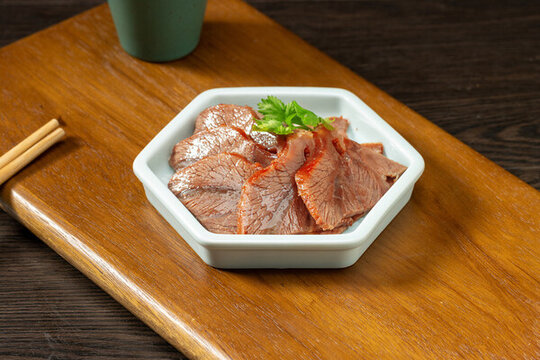 熟食牛頭肉