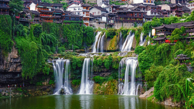 芙蓉鎮(zhèn)