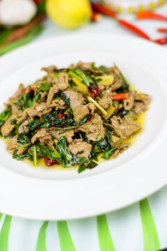 金芥牛肉片