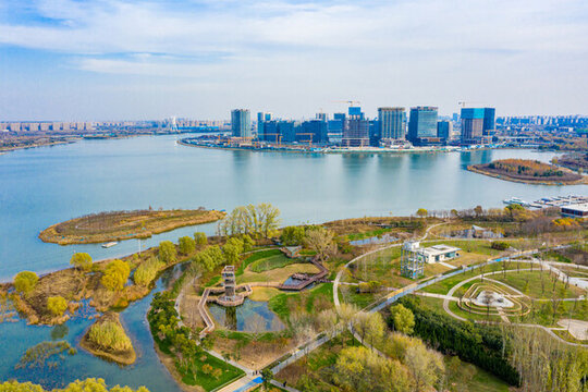 航拍鄭州北龍湖濕地公園金融島