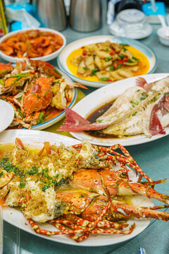 海鮮大餐海鮮全家福美食