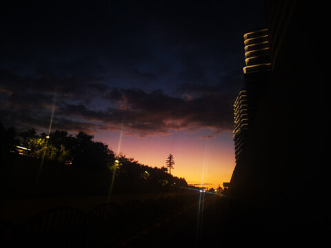 城市夕陽
