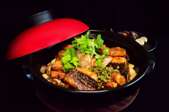 豆醬焗鰱魚頭