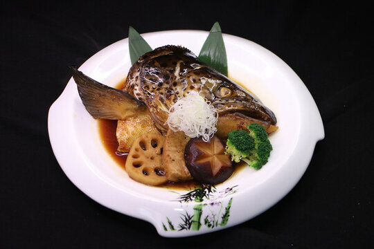 煮三文魚(yú)頭