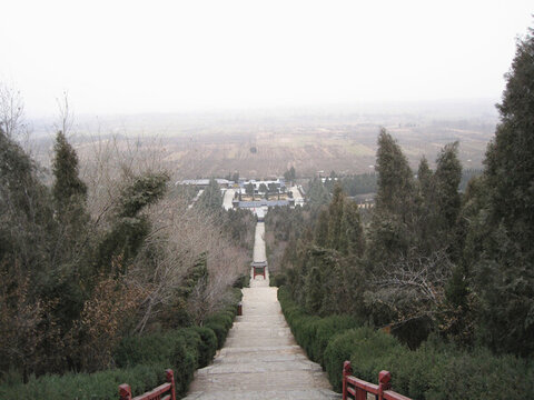 秦始皇帝陵外部景觀