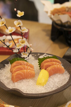 三文魚(yú)壽司