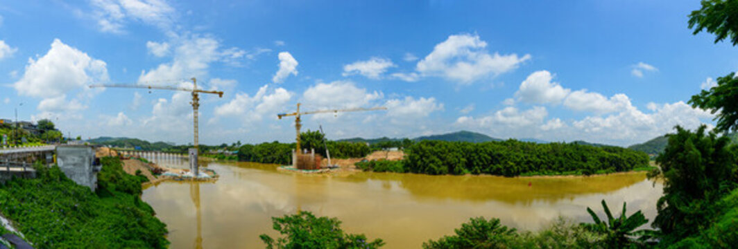 橋梁建設(shè)工地現(xiàn)場
