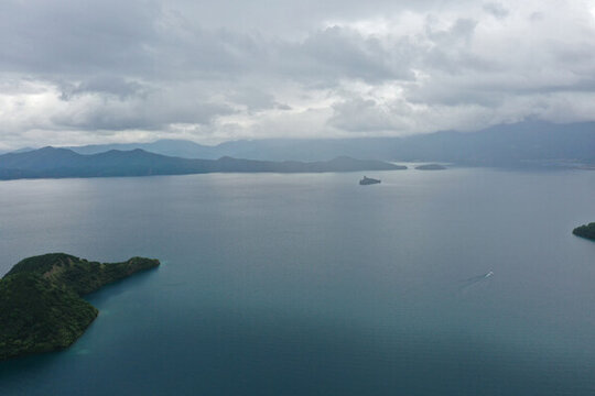 航拍瀘沽湖風(fēng)景區(qū)