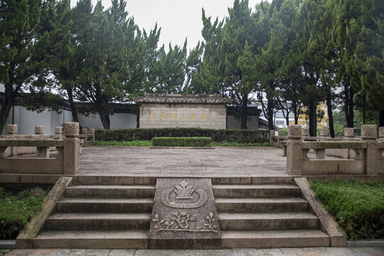 葉圣陶墓