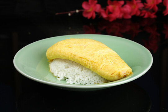 日式蛋包飯