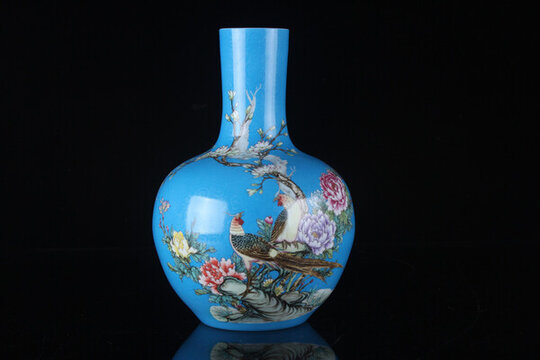 景德鎮(zhèn)粉彩扒花工藝瓷